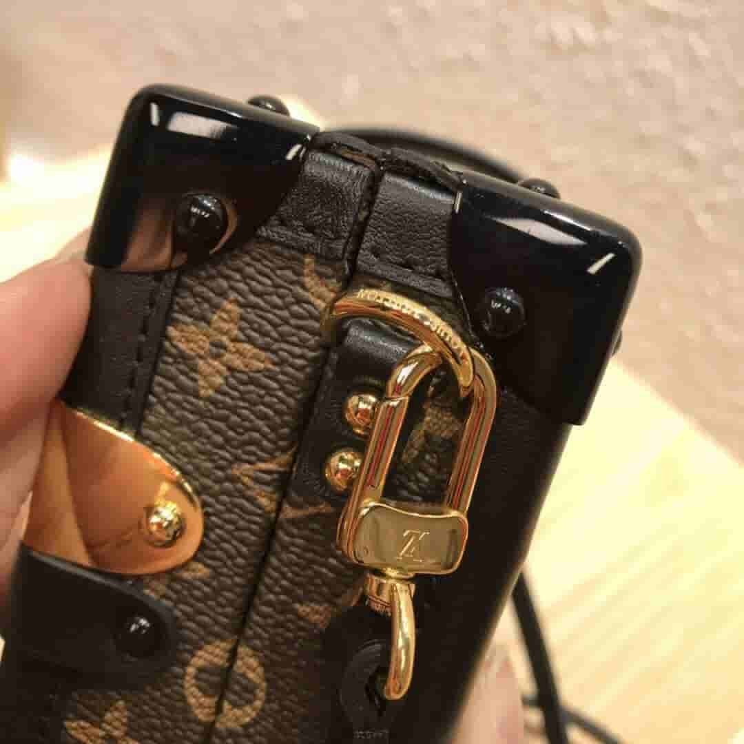 LV M53201 M53253 19新款女包 PETITE MALLE 格纹盒子包