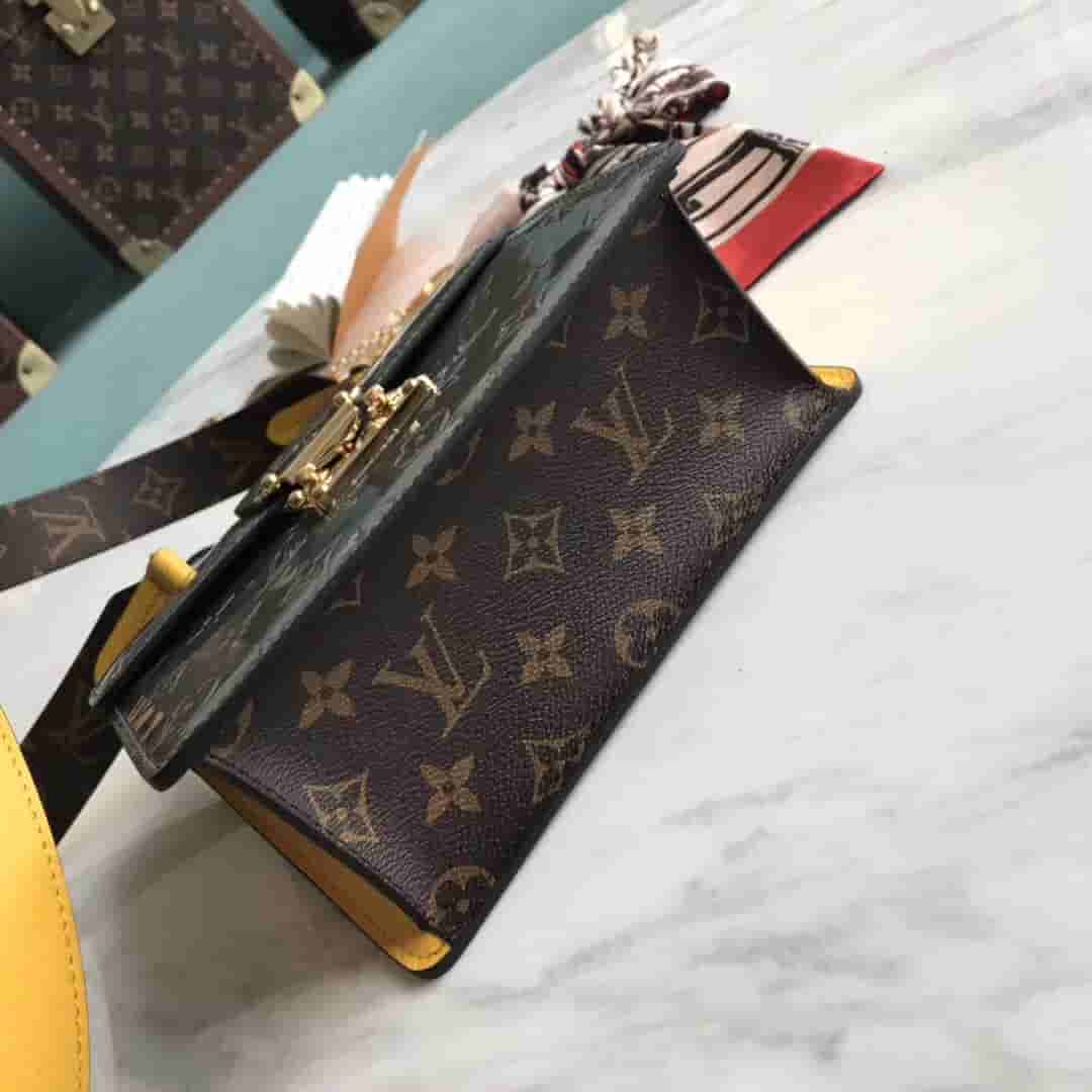 LV Spring Street手袋 M90376 M90375 M90376