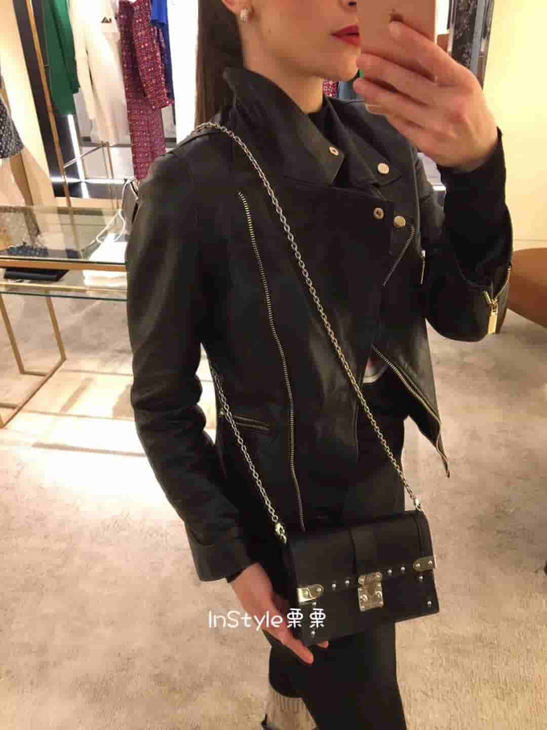 LV M67507 Trunk黑色翻盖单肩链条包