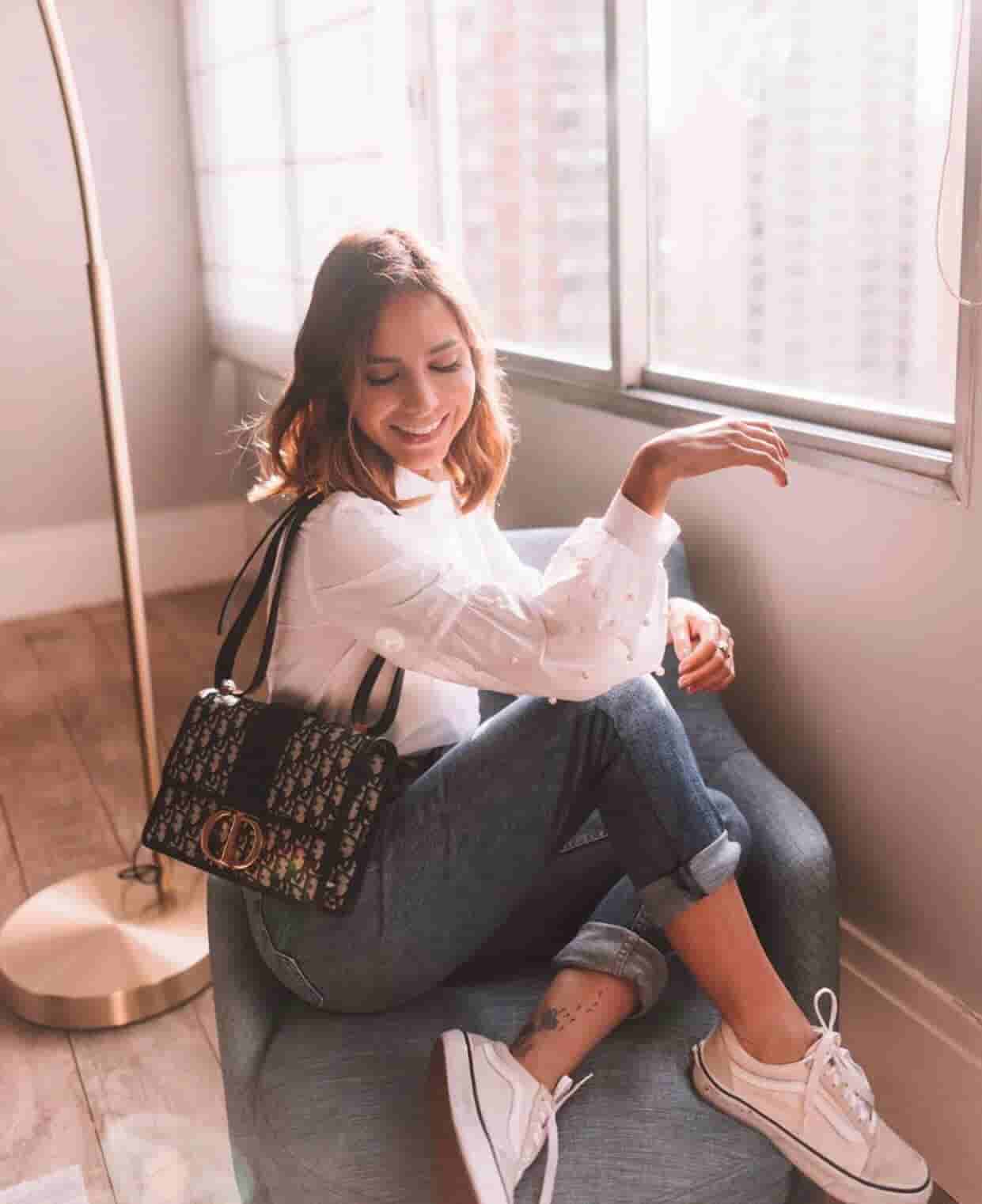 Dior迪奥 19新款30 MontaigneCD扣翻盖邮差包蒙田包单肩包斜跨包