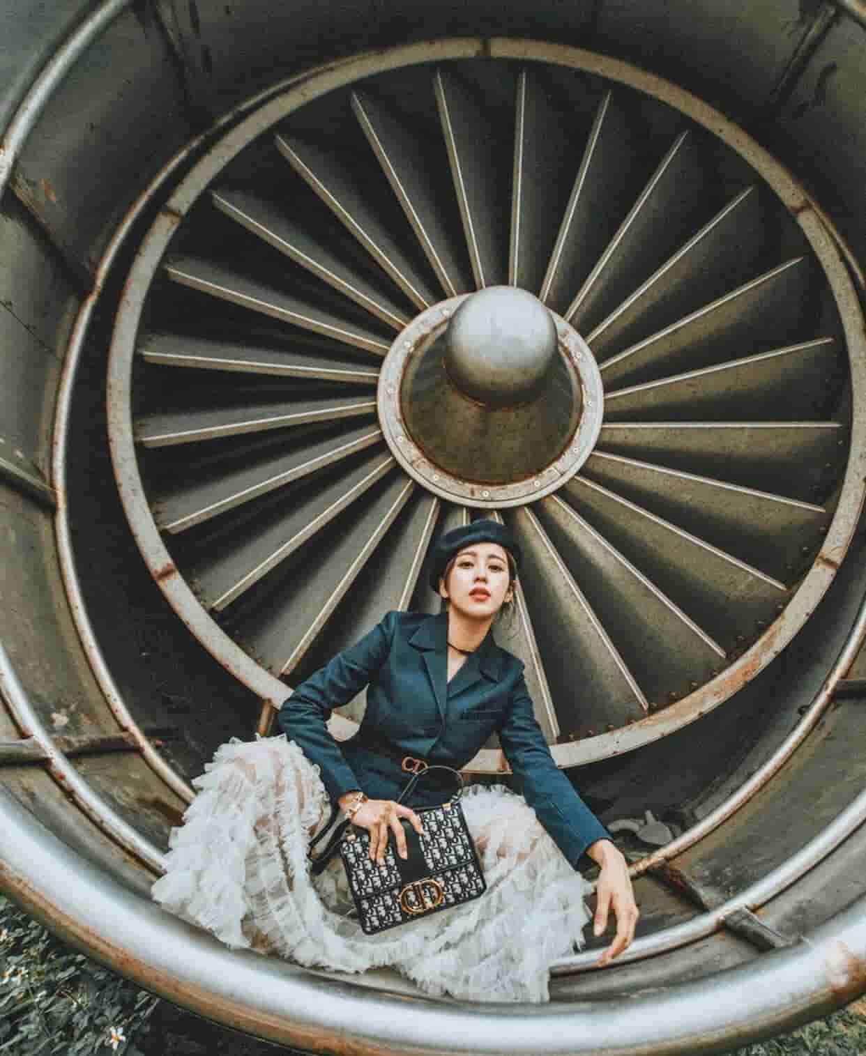 Dior迪奥 19新款30 MontaigneCD扣翻盖邮差包蒙田包单肩包斜跨包