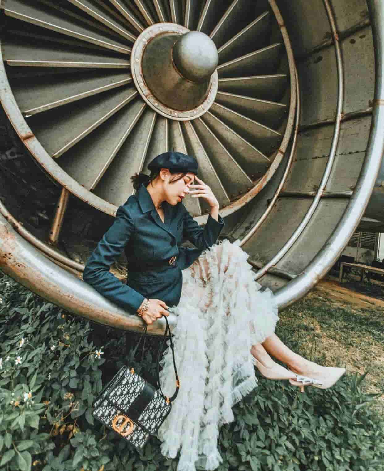 Dior迪奥 19新款30 MontaigneCD扣翻盖邮差包蒙田包单肩包斜跨包