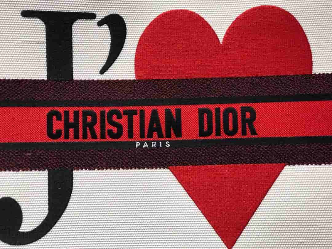 Dior/迪奥 七夕限定BOOK TOTE白色JE T’AIME图案手提购物袋