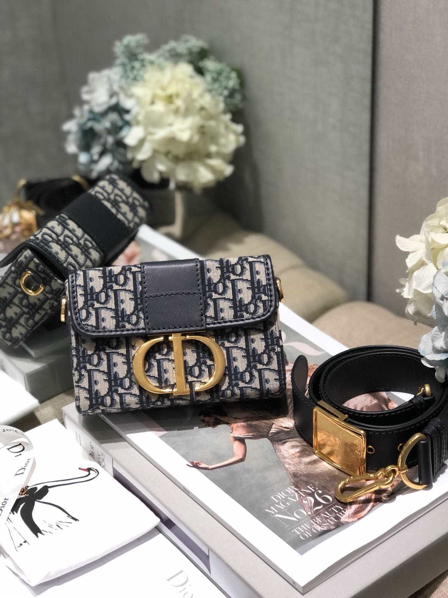 Dior/迪奥 30 MONTAIGNE提花帆布BOX款手袋 M9204UTZQ_M928