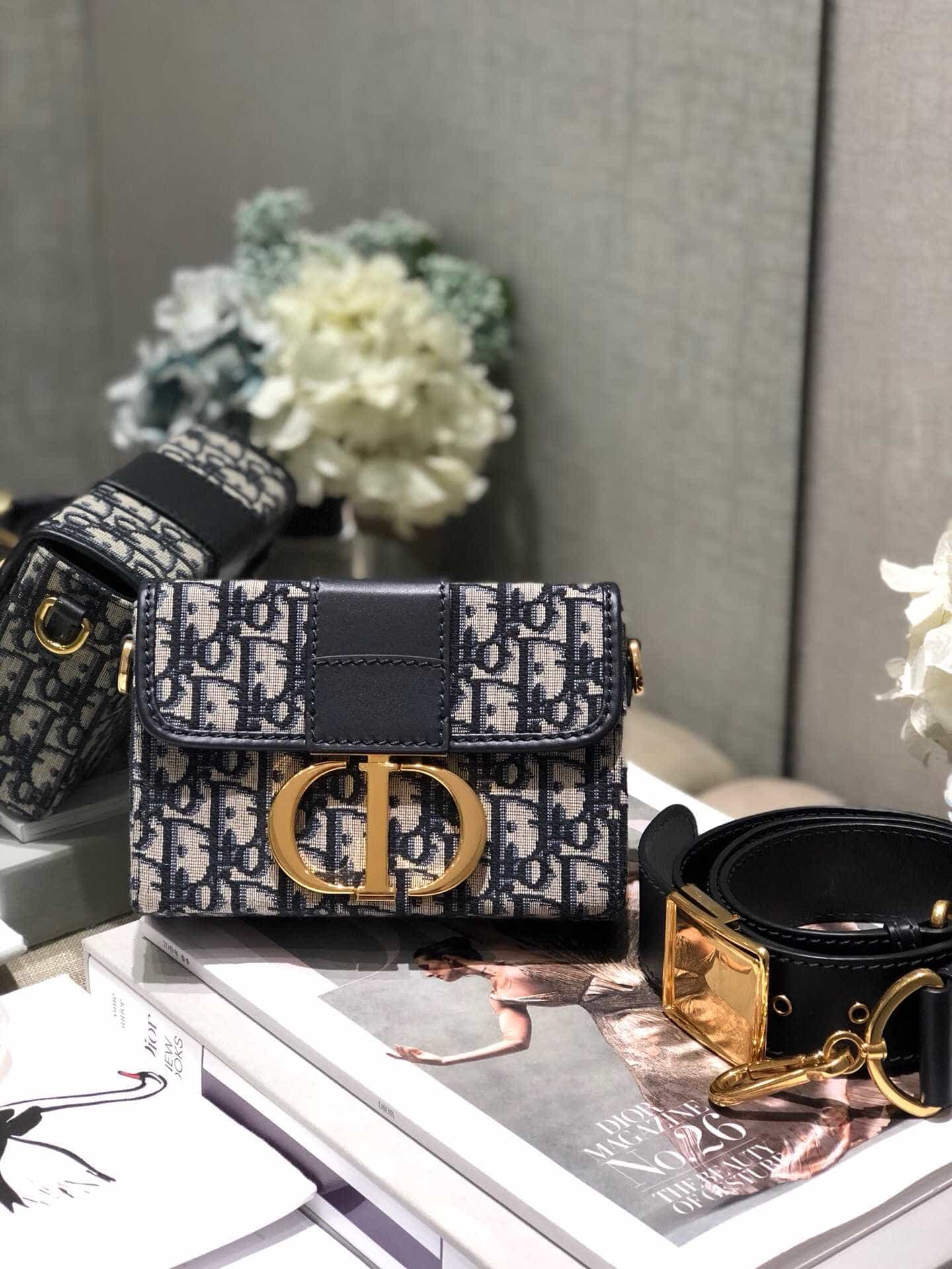 Dior/迪奥 30 MONTAIGNE提花帆布BOX款手袋 M9204UTZQ_M928