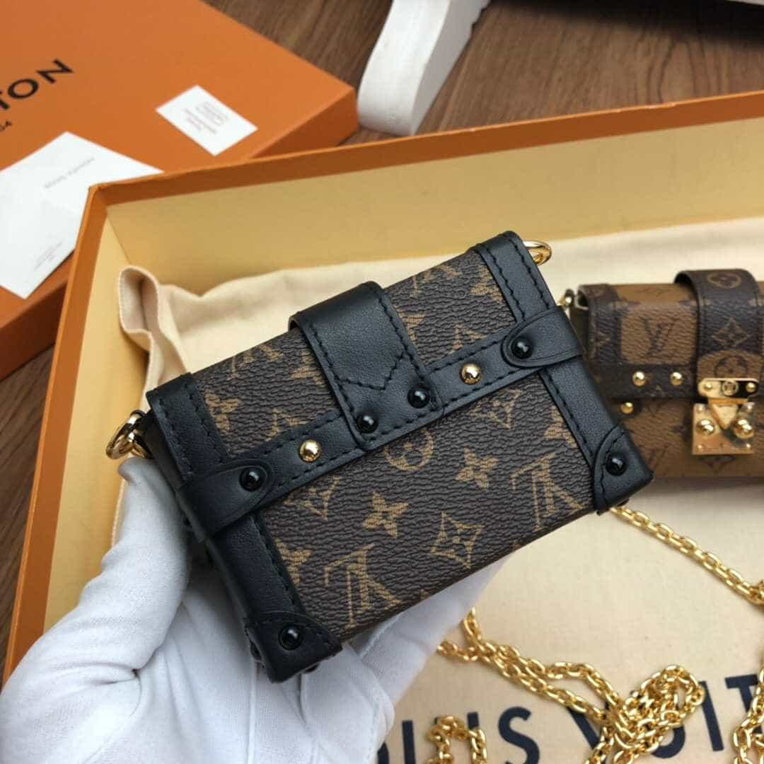 LV M68566 ESSENTIAL TRUNK 老花色链条包 | 名媛网