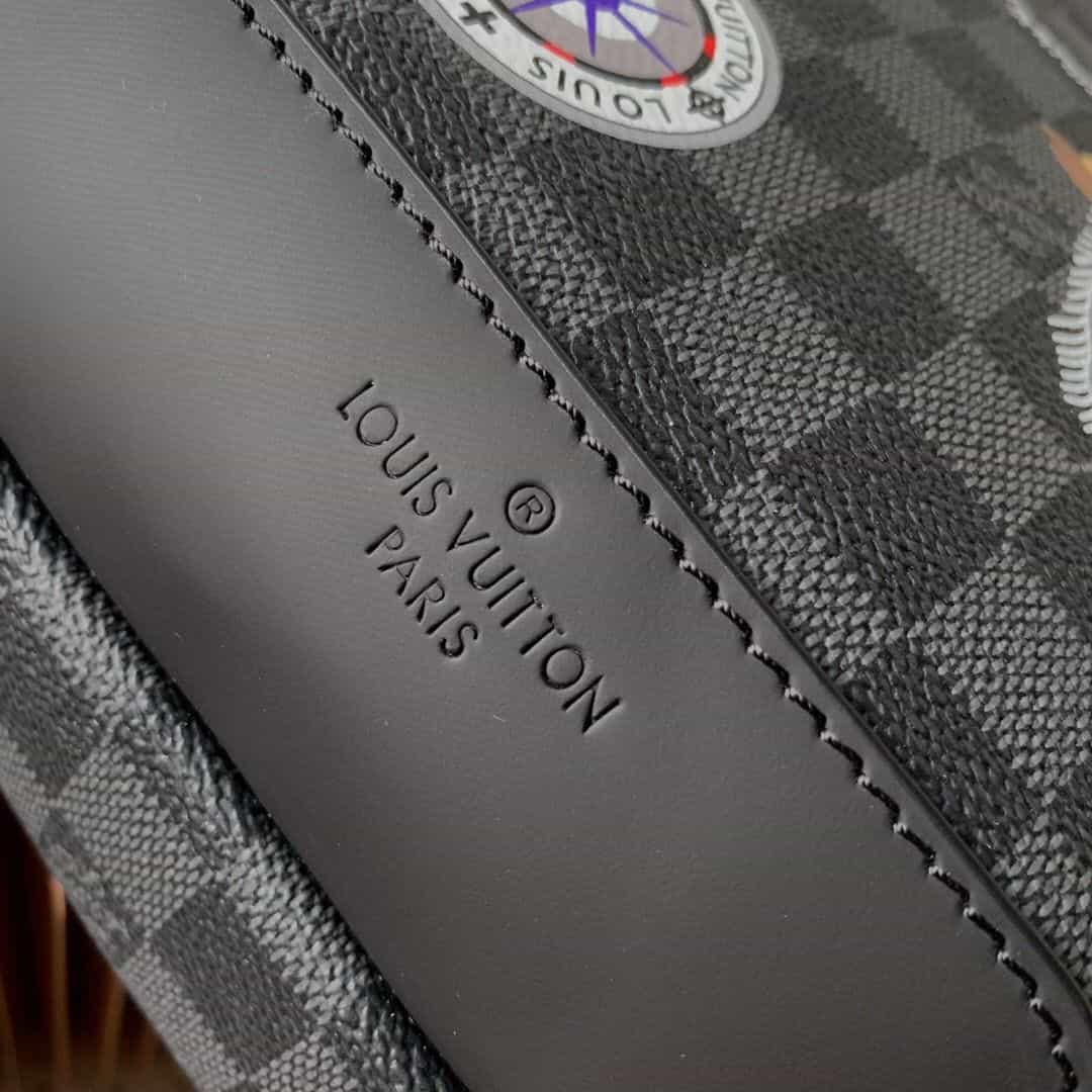 LV N40237 AVENUE 地图印花图案单肩包