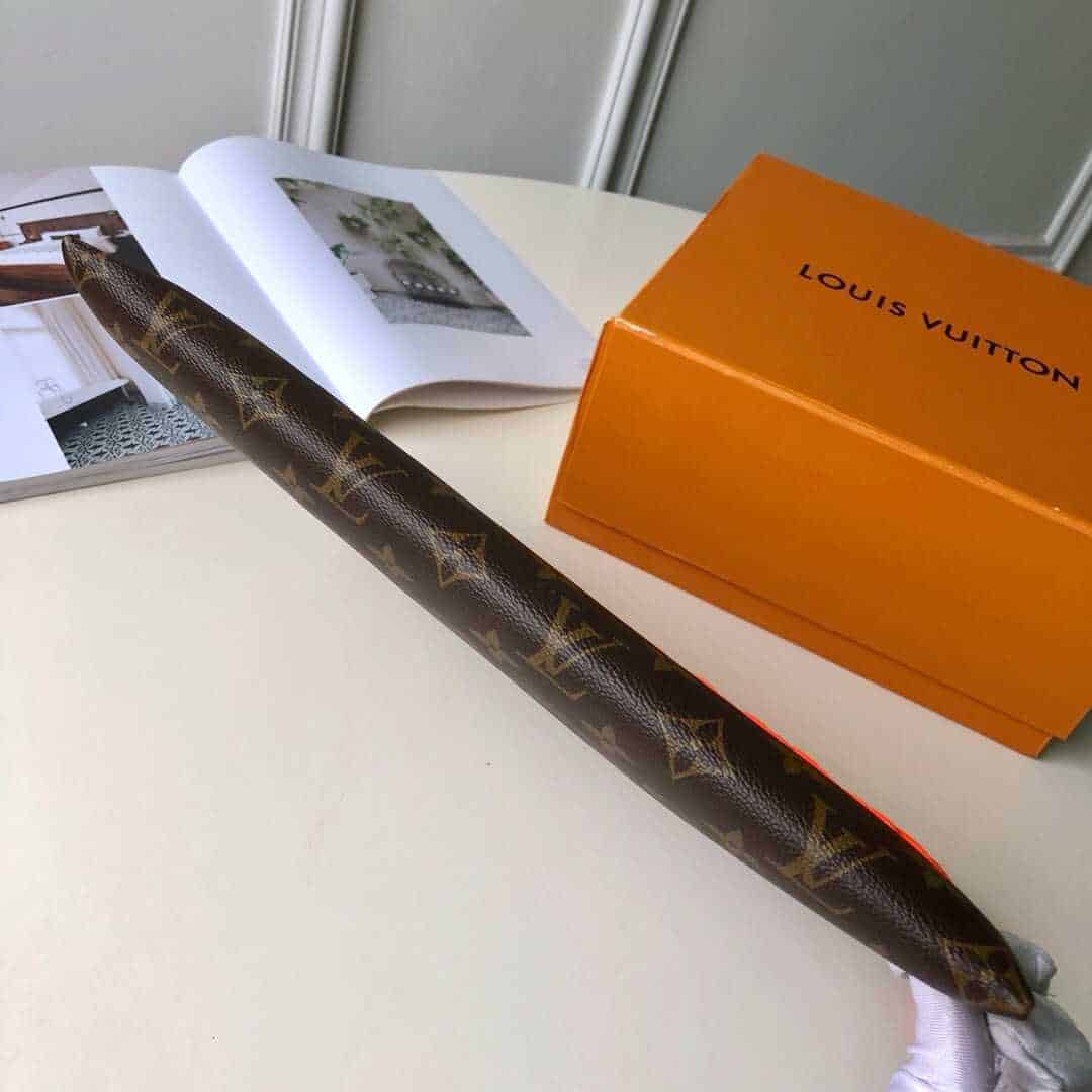 LV A4手包 M67461 M67462 M44484