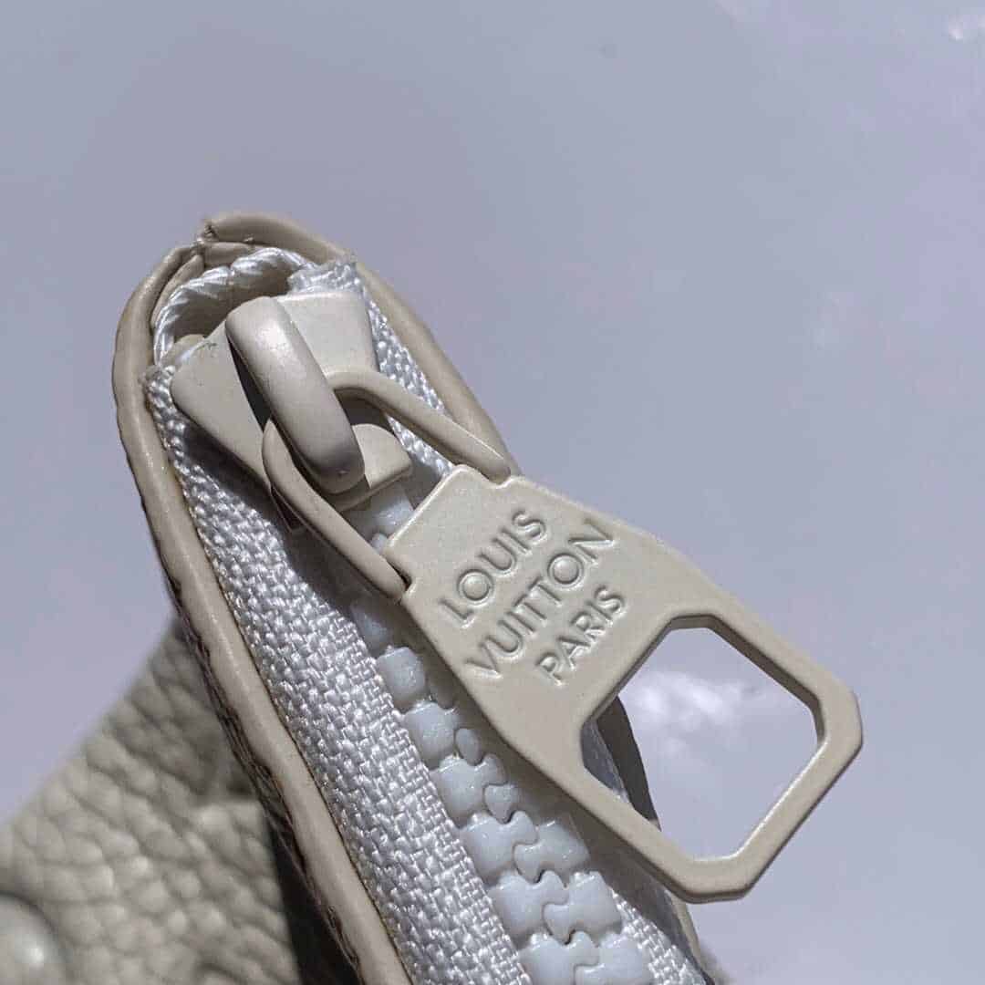 LV A4手包 M67461 M67462 M44484