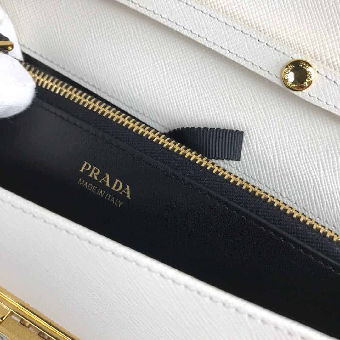 Prada/普拉达 Saffiano 皮革单肩包 1BP006