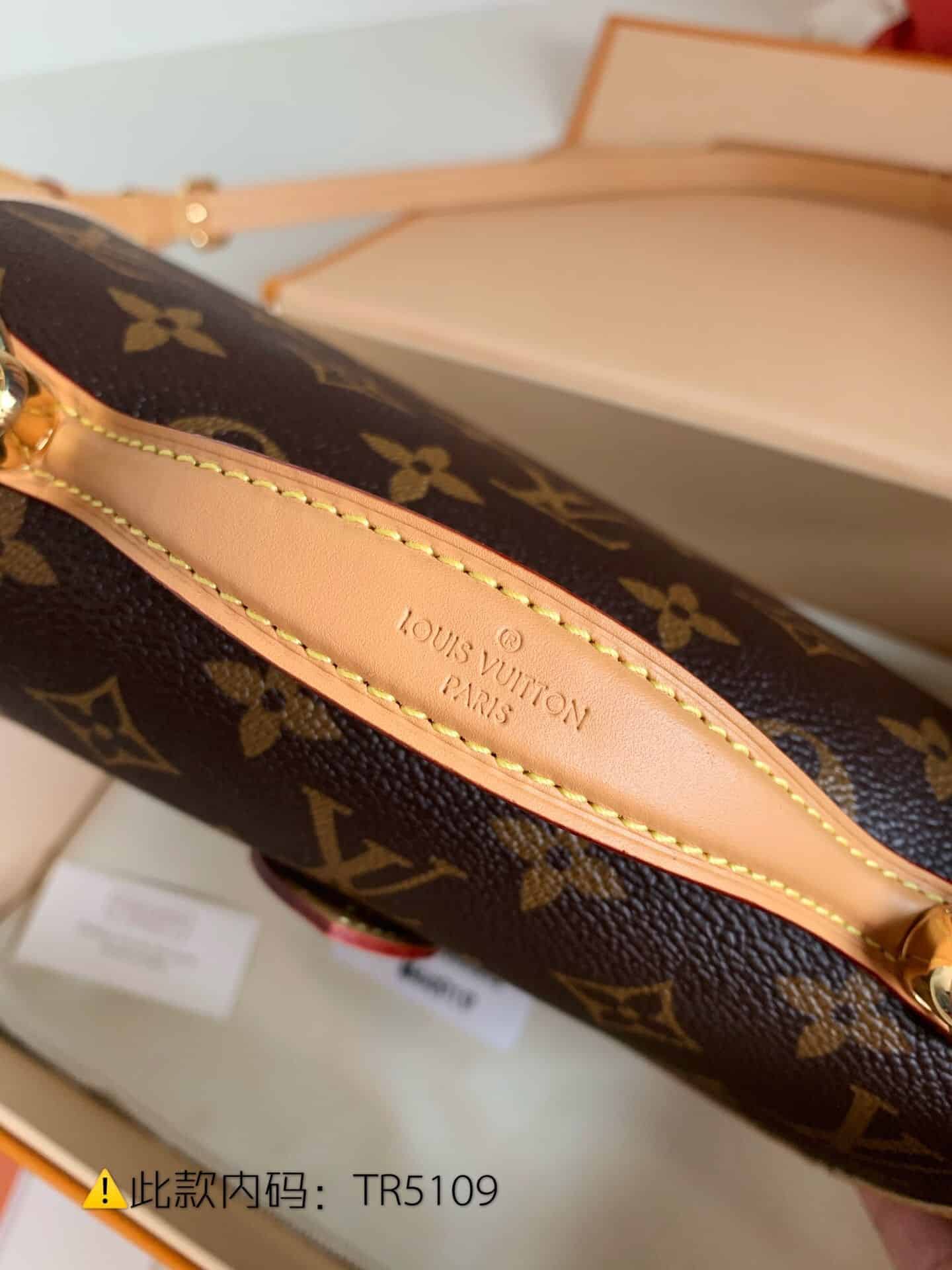 LV M44919 Ivy 手袋 复古邮差包单肩斜挎手提包