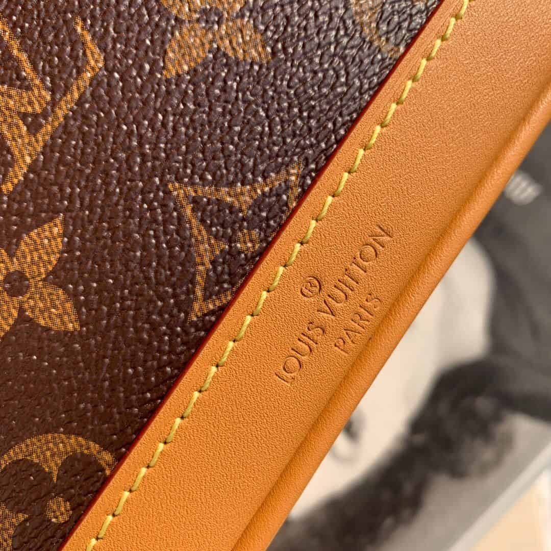 LV M44877 Milk Box手袋 复古链条水桶斜挎包