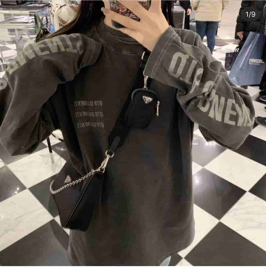 Prada/普拉达 新款HOBO 三合一链条包 尼龙腋下包半月包