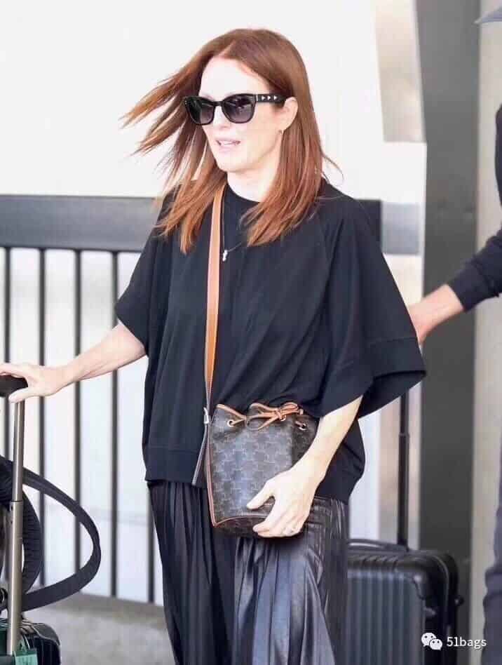 Celine/赛琳 TRIOMPHE帆布小号抽绳包水桶包 191142