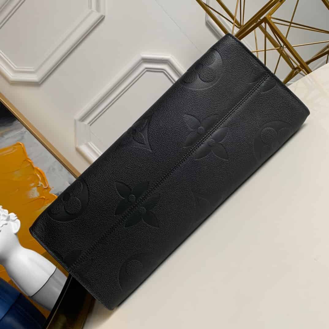 LV 2020年新款女士ONTHEGO压纹软牛皮手袋手提包 M44925