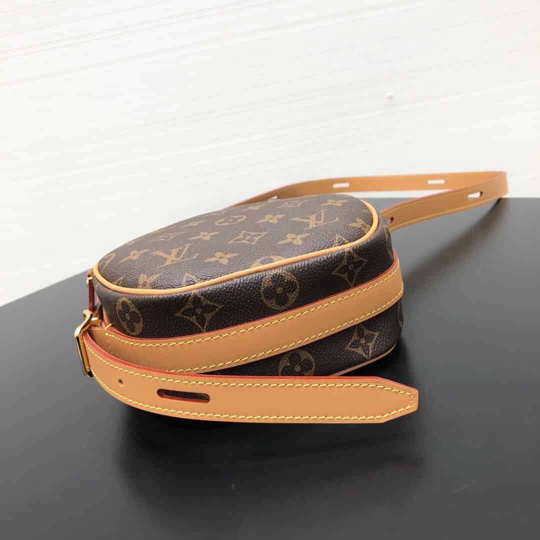 LV M45149 Boîte Chapeau Souple 小号手袋 软圆饼包