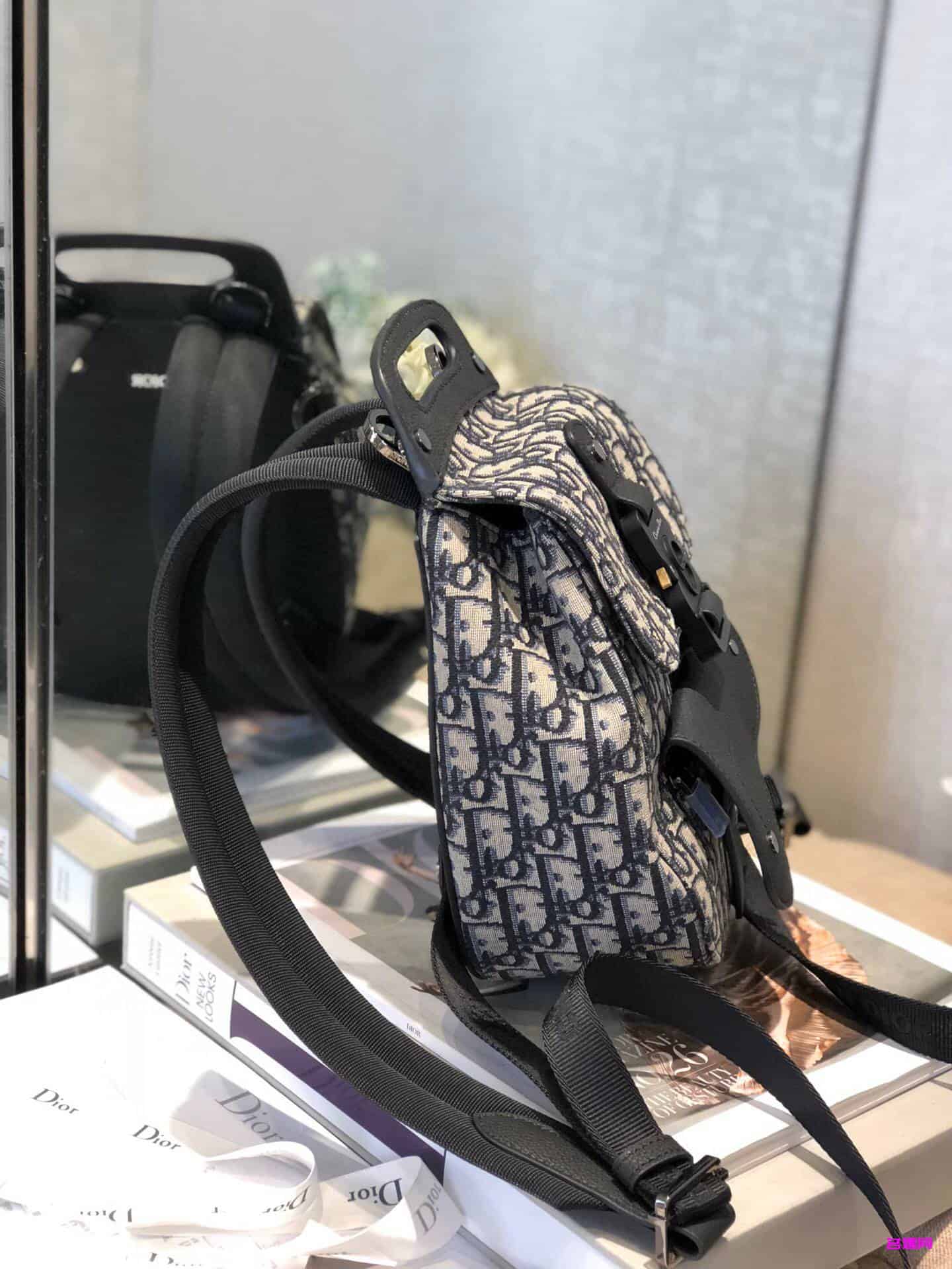 Dior/迪奥 Oblique海军蓝提花迷你马鞍包双肩背包 1ADBA086