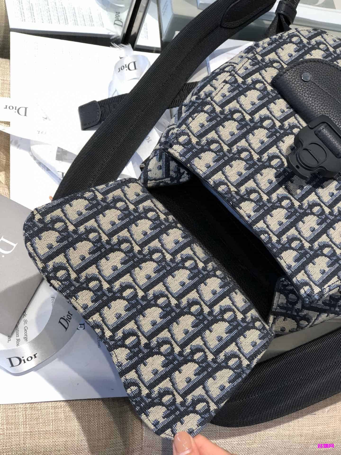 Dior/迪奥 Oblique海军蓝提花迷你马鞍包双肩背包 1ADBA086