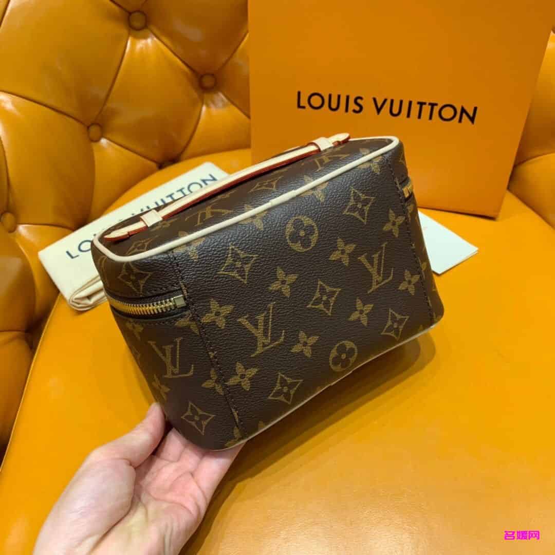 LV M44495 2020年新款Nice老花迷你化妆包化妆箱