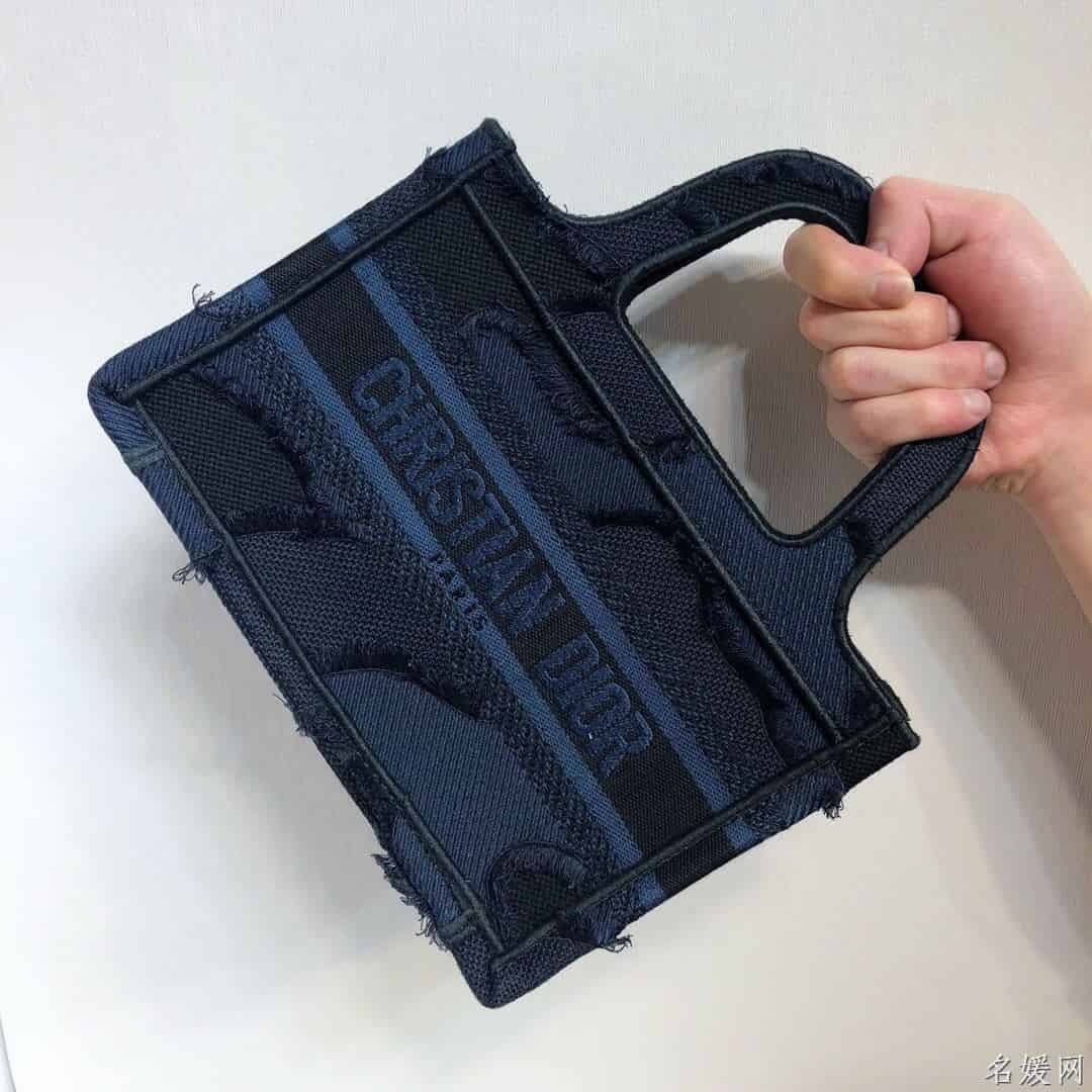DIOR BOOK TOTE蓝色迷彩刺绣帆布托特包 M1271ZWAH_M928