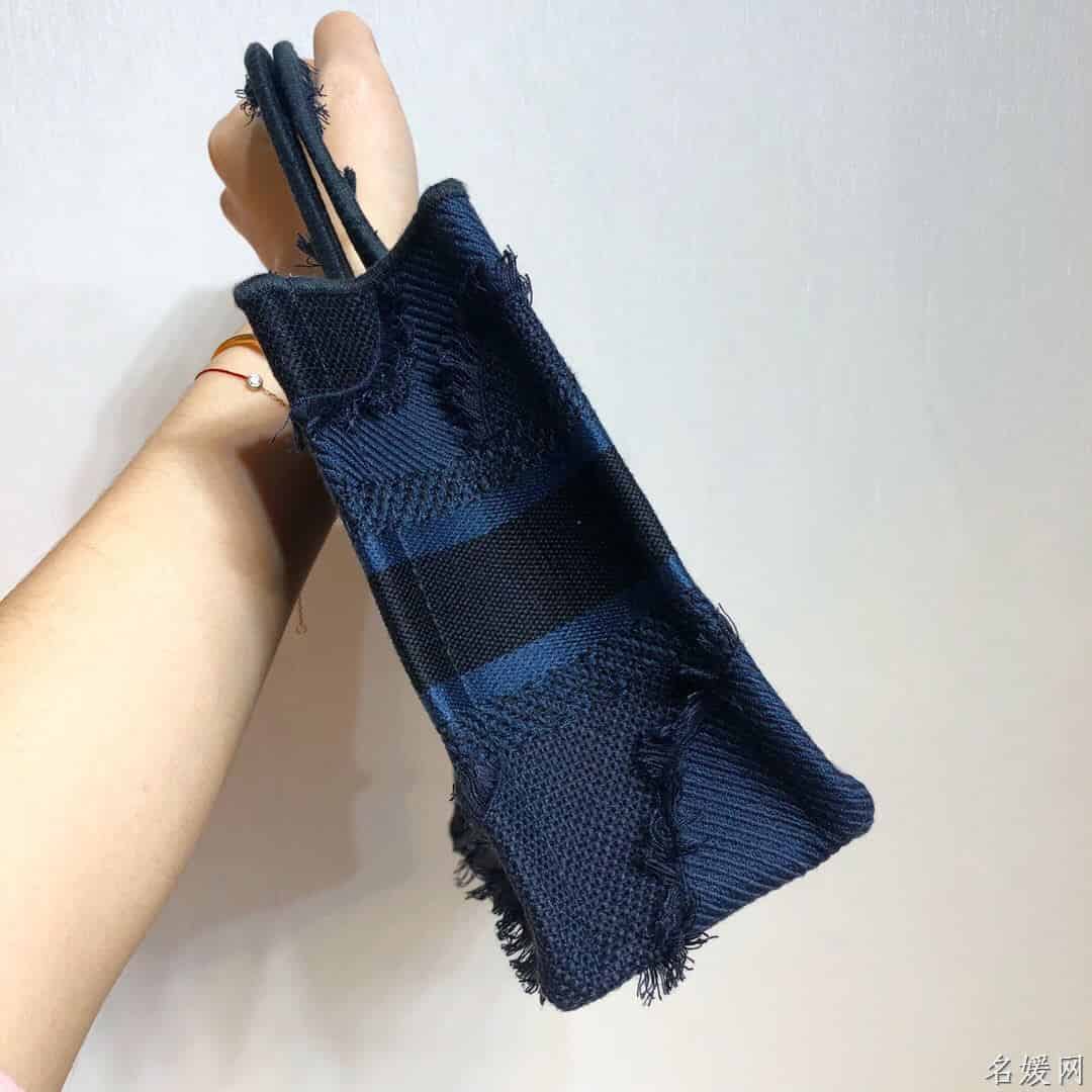 DIOR BOOK TOTE蓝色迷彩刺绣帆布托特包 M1271ZWAH_M928