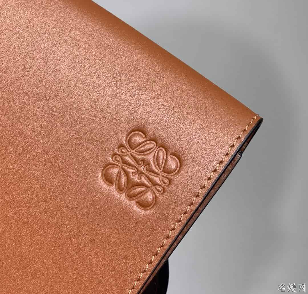 Loewe/罗意威 Gusset Flat Crossbody Bag 手机包
