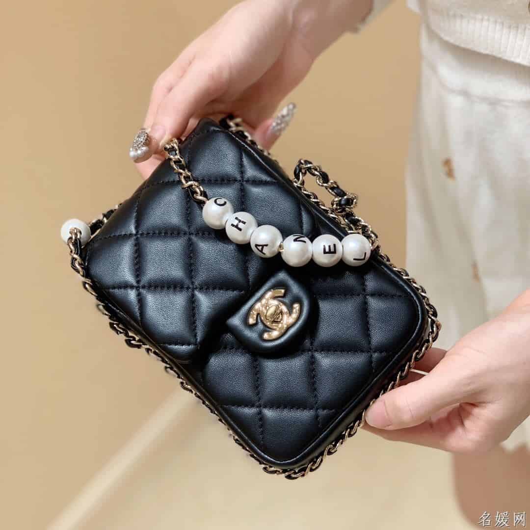 Chanel/香奈儿 2020新款珍珠字母手机包 AS1624