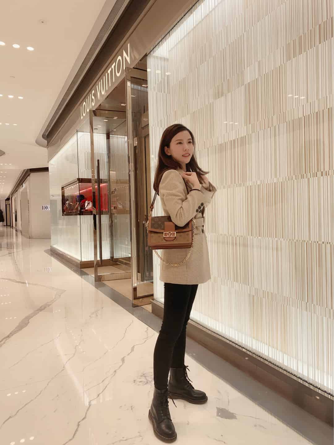 一眼嫌弃，两眼心动——lv Dauphine达芙妮 M44391