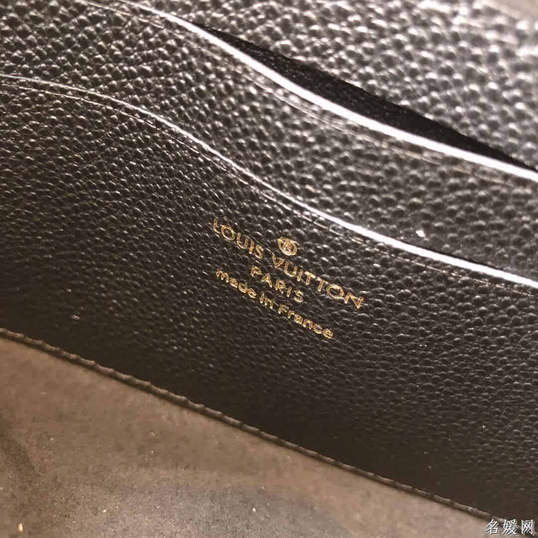 LV MÉLANIE BB 手拿包 M68712 M68713