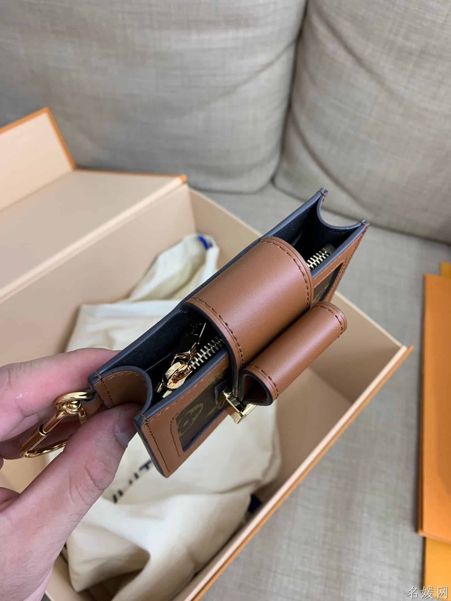 LV Dauphine达芙妮钱夹卡片套 M68751