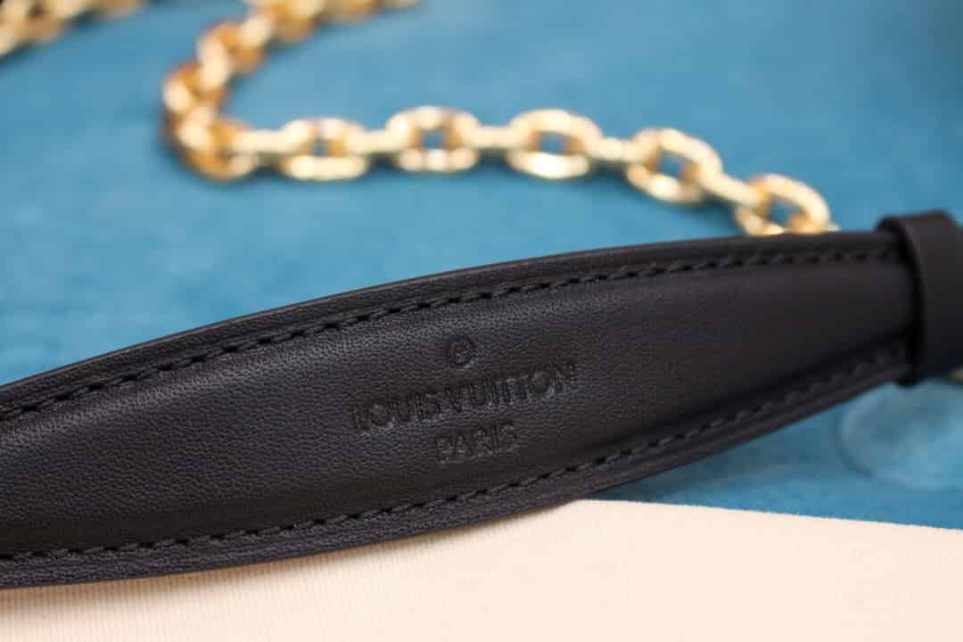 LV M43715 SAINT PLACIDE链条单肩斜挎包