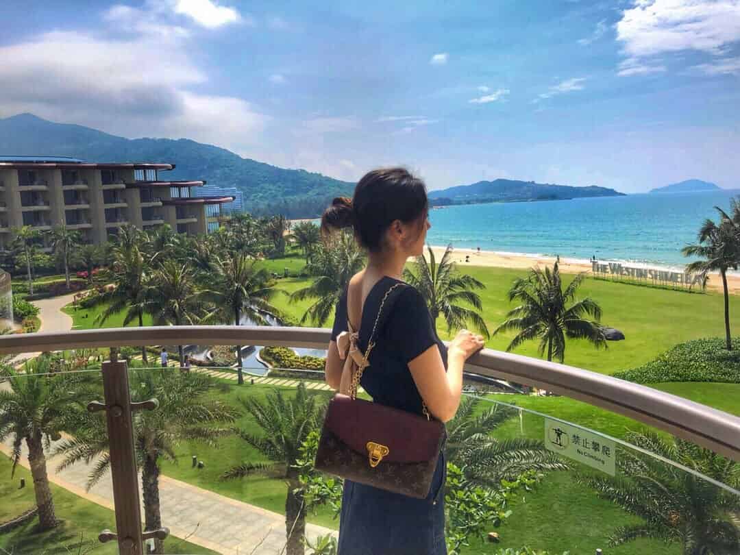 LV M43715 SAINT PLACIDE链条单肩斜挎包