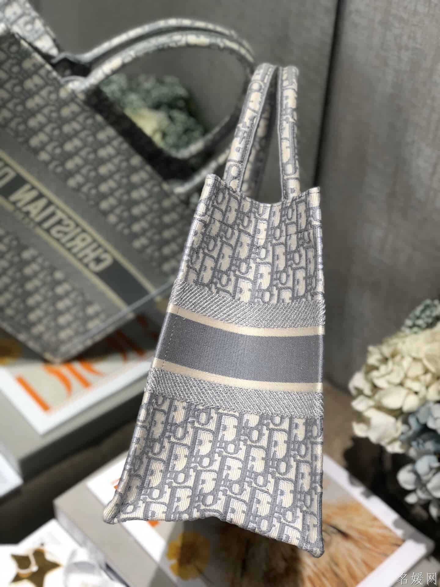Dior/迪奥 小号灰色OBLIQUE 印花 BOOK TOTE托特包