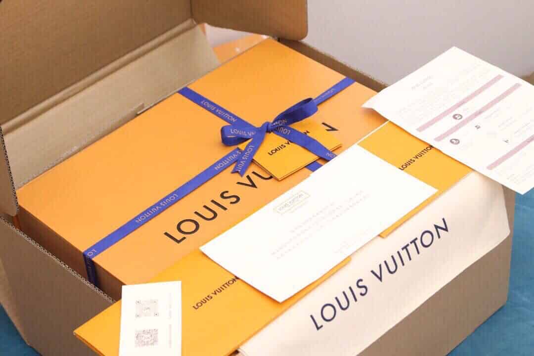 LV M45280 Boursicot Boîte Chapeau 圆形苹果包