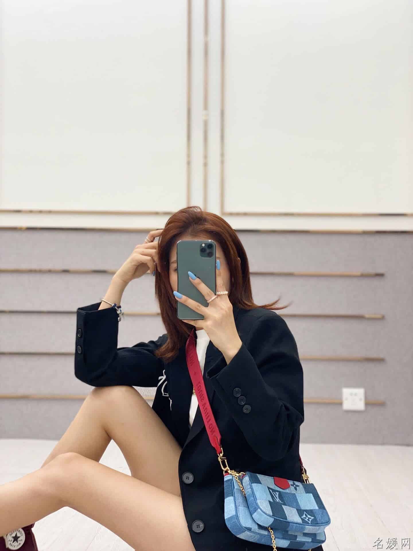 LV M44990 牛仔布五合一麻将包 三合一斜挎包