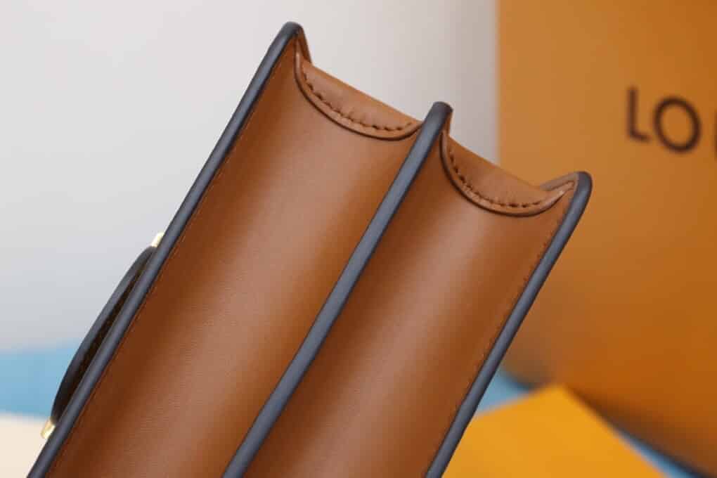 LV M44580 MINI Dauphine 达芙妮单肩斜挎包