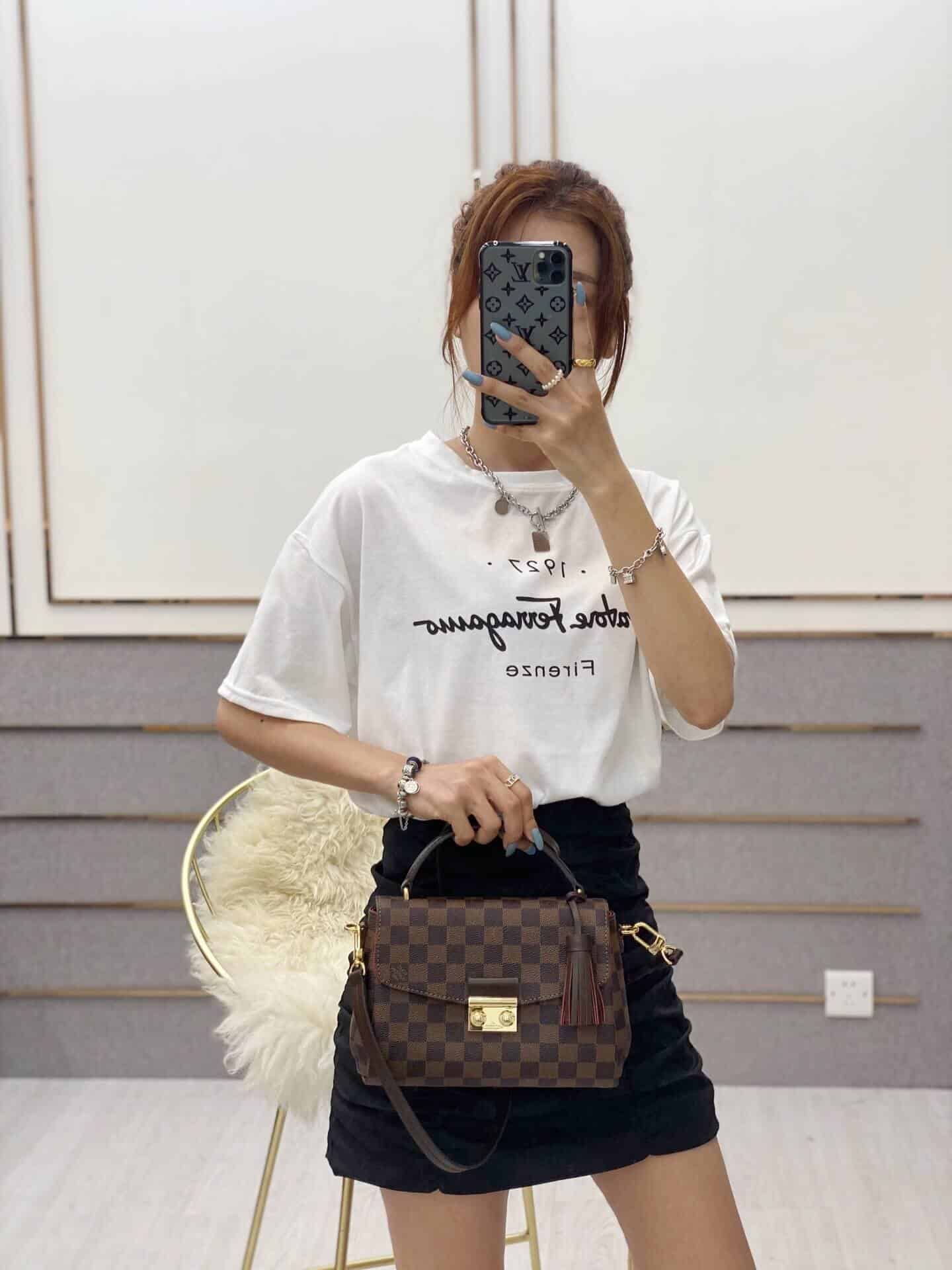 LV N53000 棋盘格Croisette邮差翻盖斜挎手提女包