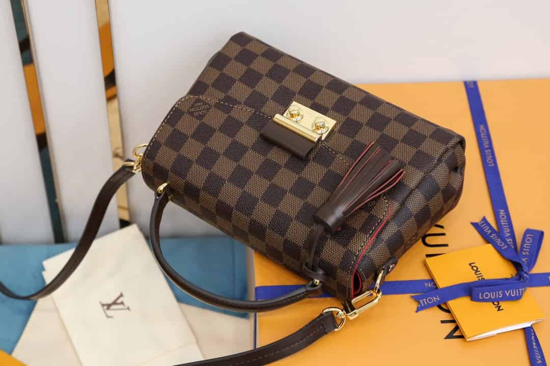 LV N53000 棋盘格Croisette邮差翻盖斜挎手提女包