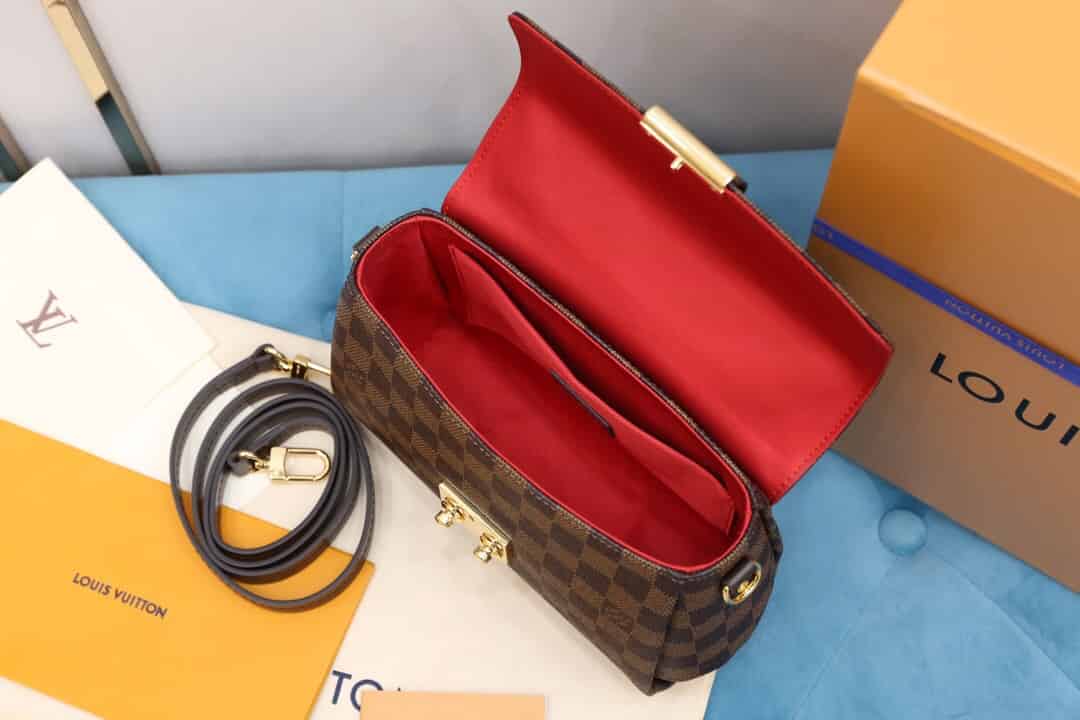 LV N53000 棋盘格Croisette邮差翻盖斜挎手提女包