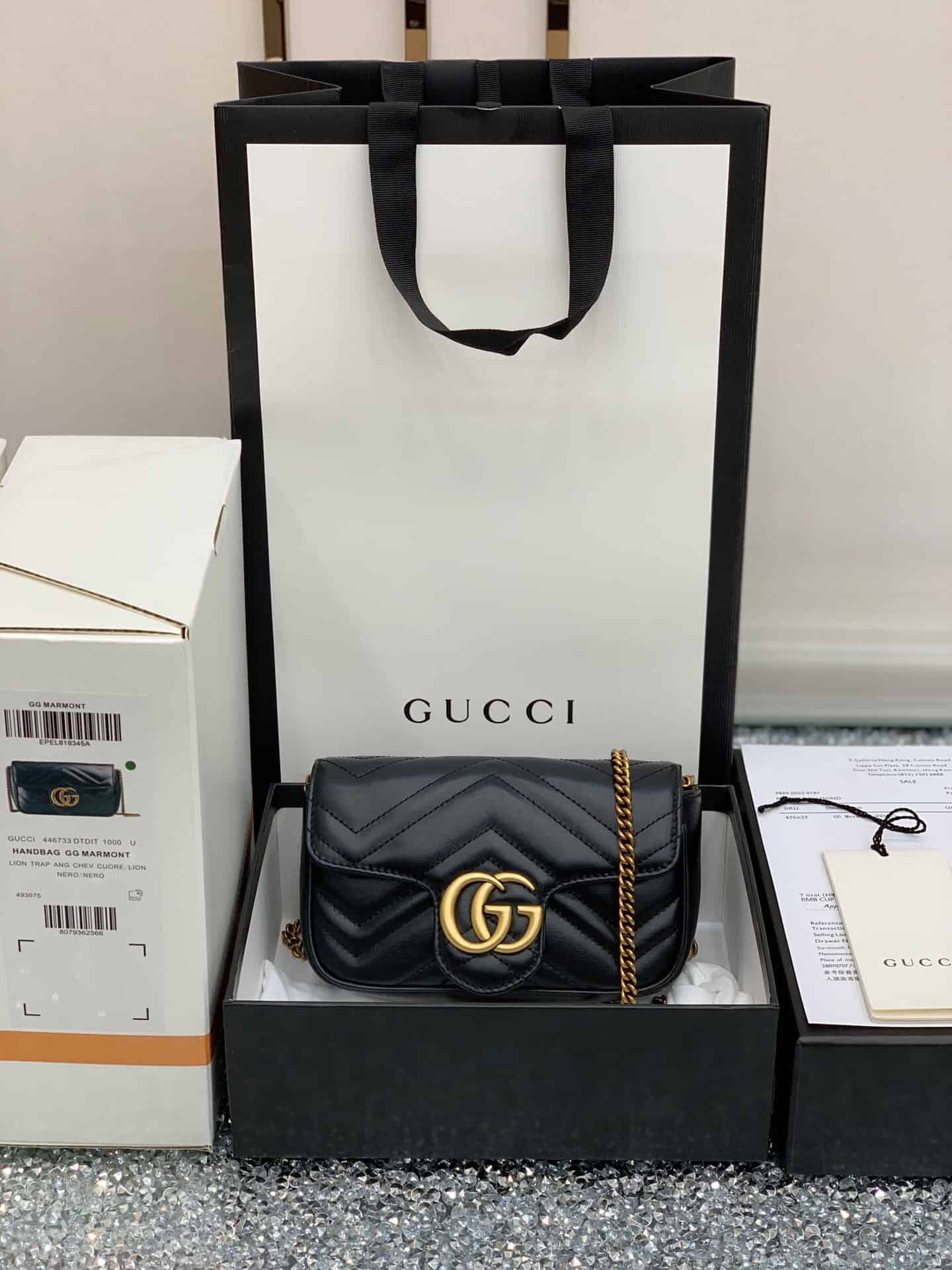 Gucci GG Marmont系列绗缝皮革超迷你手袋 476433