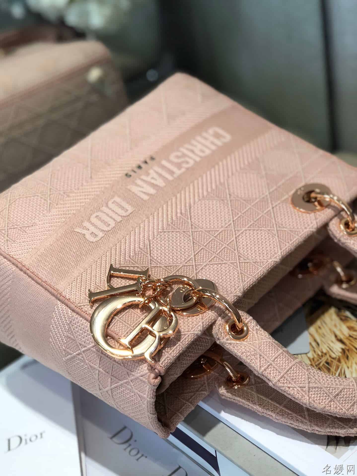 Dior/迪奥 中号玫瑰粉色刺绣藤格纹Lady D-Lite戴妃包 M957