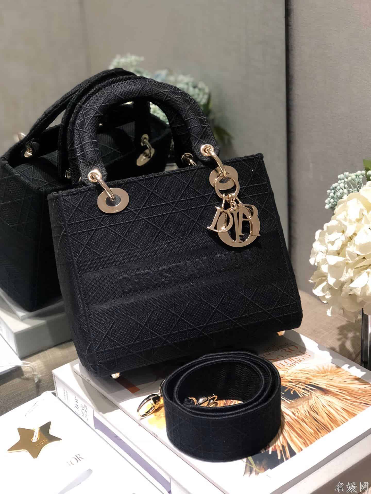 Dior/迪奥 中号黑色刺绣藤格纹Lady D-Lite戴妃包 M989