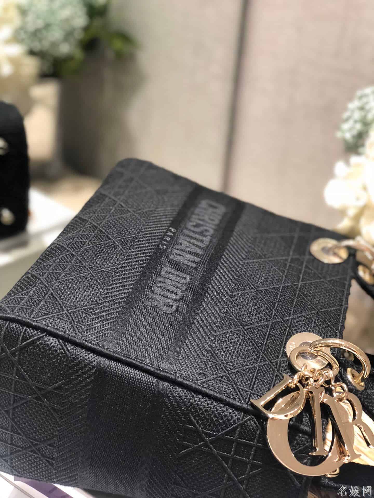 Dior/迪奥 中号黑色刺绣藤格纹Lady D-Lite戴妃包 M989