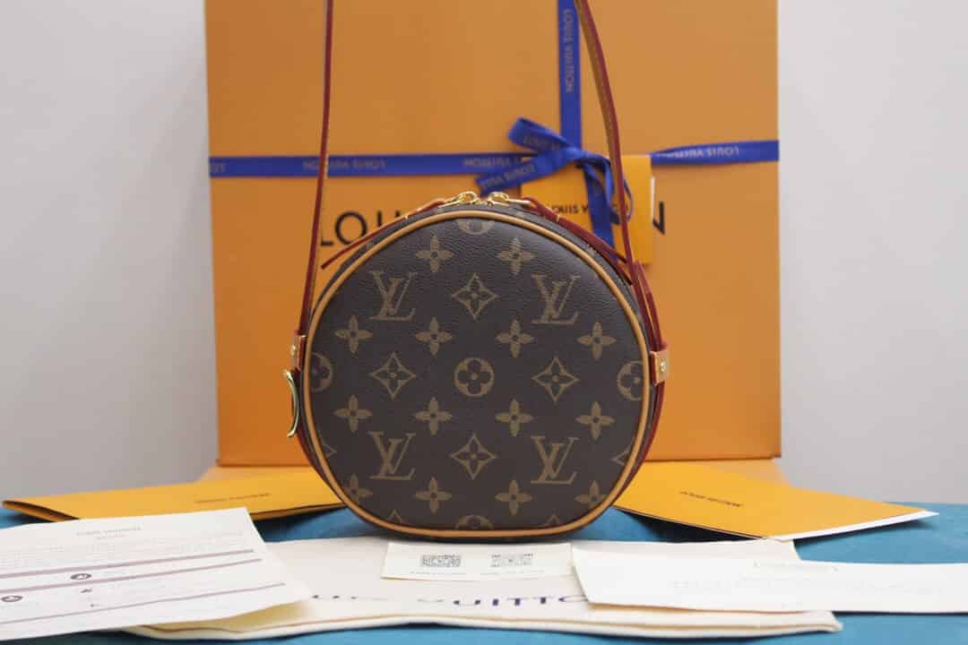 LV 2020新款老花圆饼包小号女包单肩斜挎包 M45149