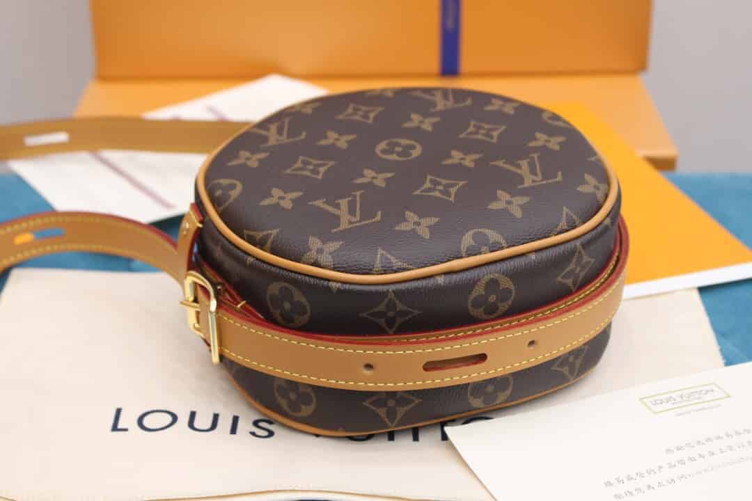 LV 2020新款老花圆饼包小号女包单肩斜挎包 M45149