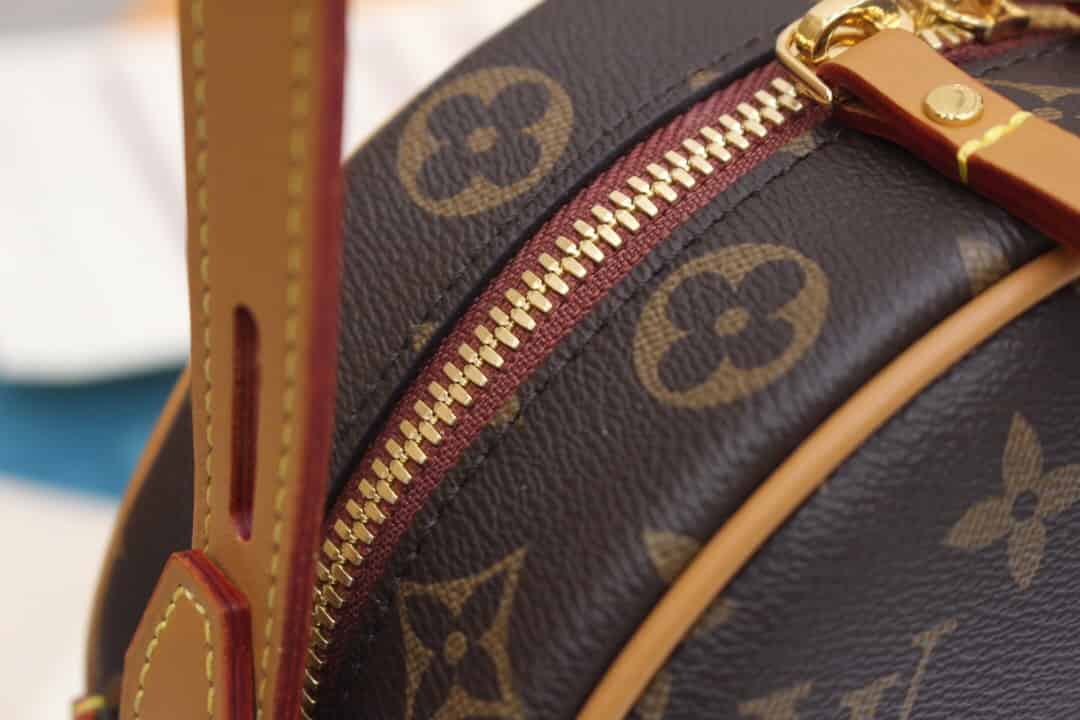 LV 2020新款老花圆饼包小号女包单肩斜挎包 M45149