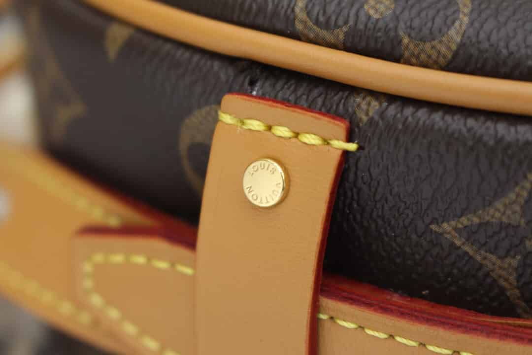 LV 2020新款老花圆饼包小号女包单肩斜挎包 M45149