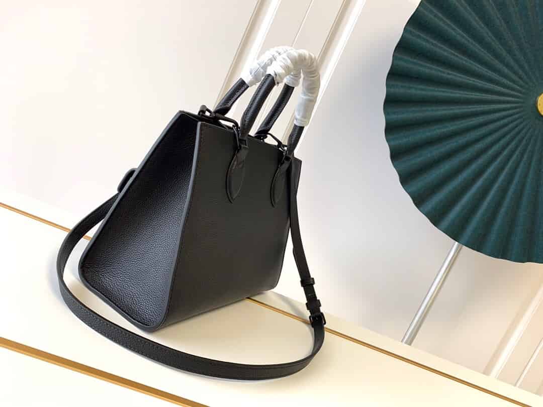 LV LOCKME TOTE 小号手袋 M55845 M55817 M55818