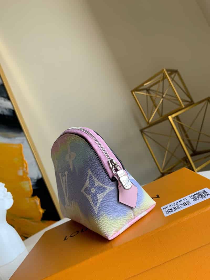 LV 2020夏日系列扎染渐变Escale化妆包 M69139