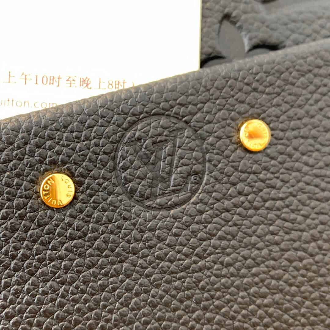 LV M45167 Boite Chapeau Souple全皮压纹圆饼包